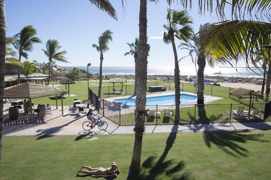 Ningaloo Reef Resort คอรัลเบย์ ภายนอก รูปภาพ