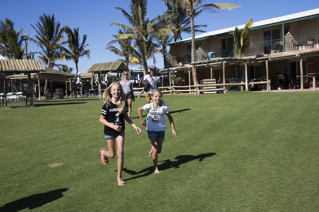 Ningaloo Reef Resort คอรัลเบย์ ภายนอก รูปภาพ