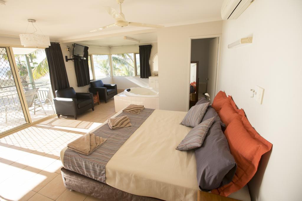 Ningaloo Reef Resort คอรัลเบย์ ภายนอก รูปภาพ